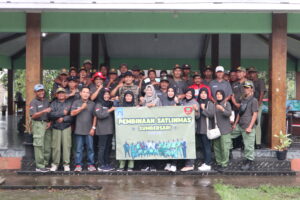 Pemkal Sumbersari Gelar Pembinaan Satlinmas