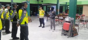 25 Personel Anggota Satlinmas Satlinmas Amankan Ibadah Paskah di Sumbersari